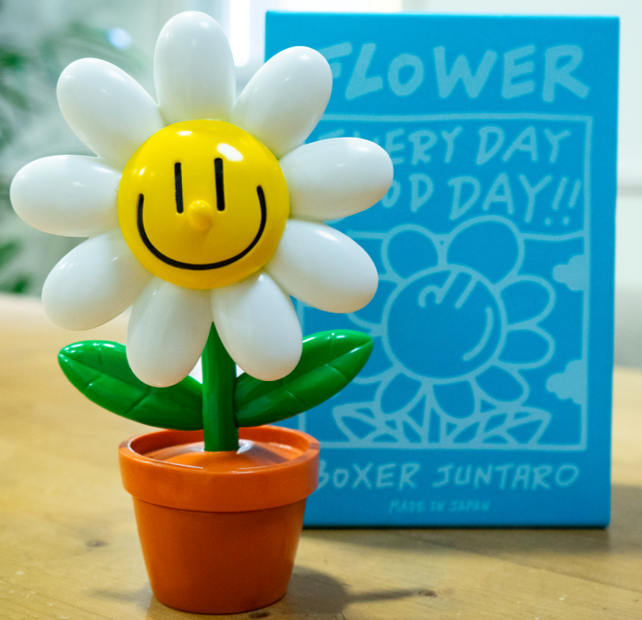 Flower (soft vinyl toy)